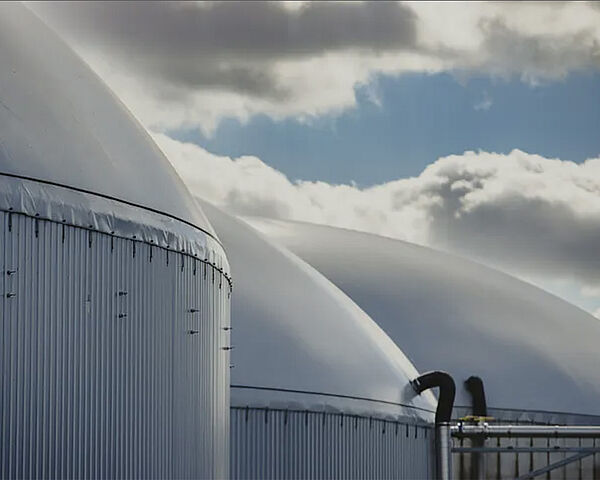 Timm Kehler zur Gleichbehandlung von Bio-CNG und Bio-LNG bei Ent&shy;las&shy;tun&shy;gen im Verkehr